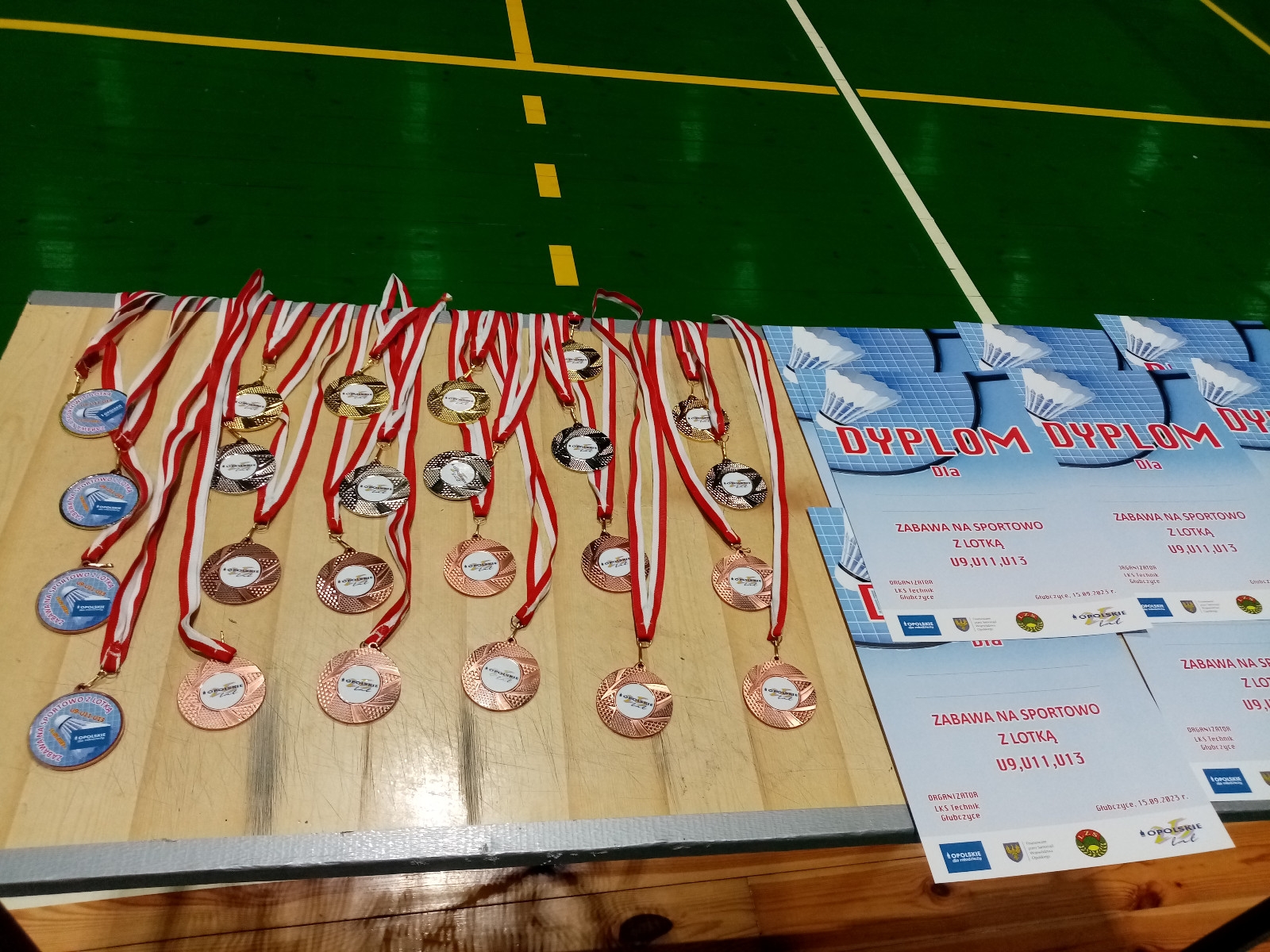 Zabawa na Sportowo z lotką