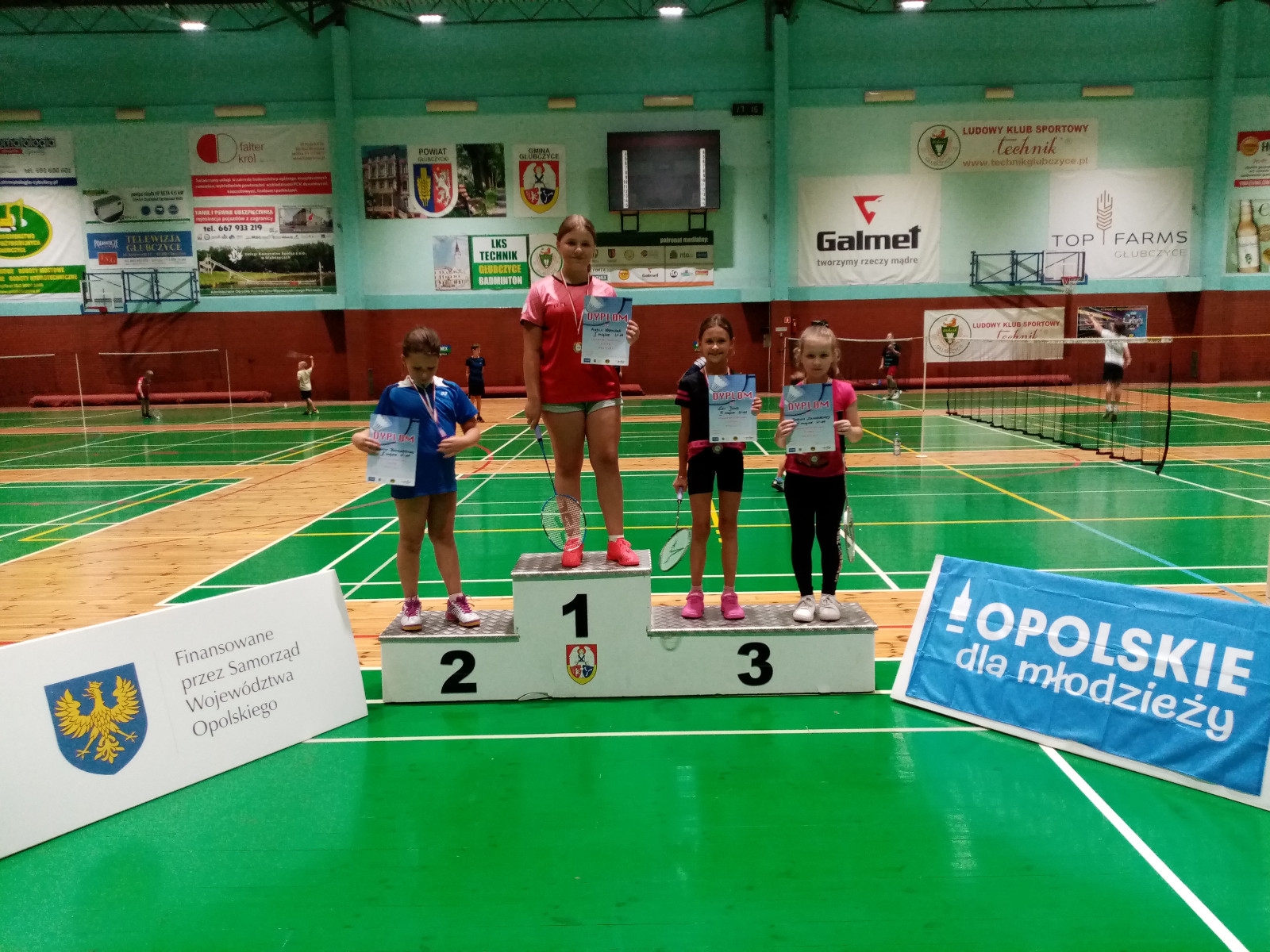 Zabawa na Sportowo z lotką
